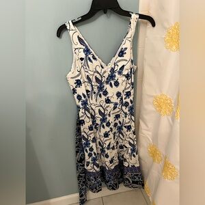 Nine West White/Blue dress - NWT - 10